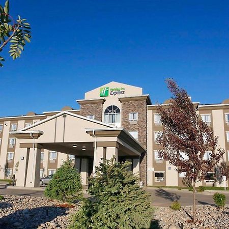 Holiday Inn Express Fort St John By Ihg Fort St. John Kültér fotó