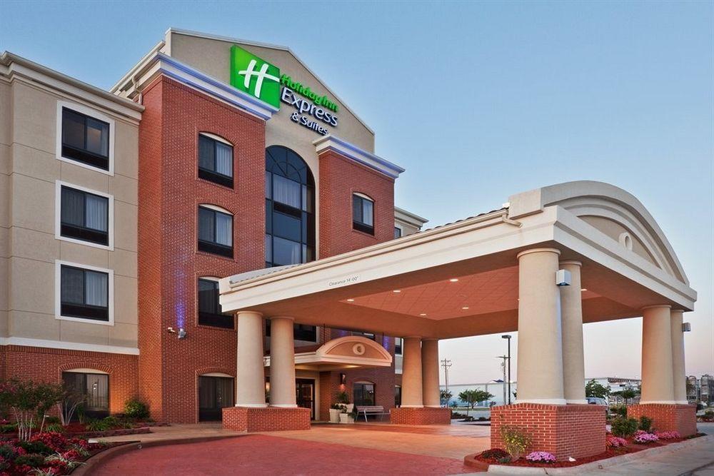 Holiday Inn Express Fort St John By Ihg Fort St. John Kültér fotó