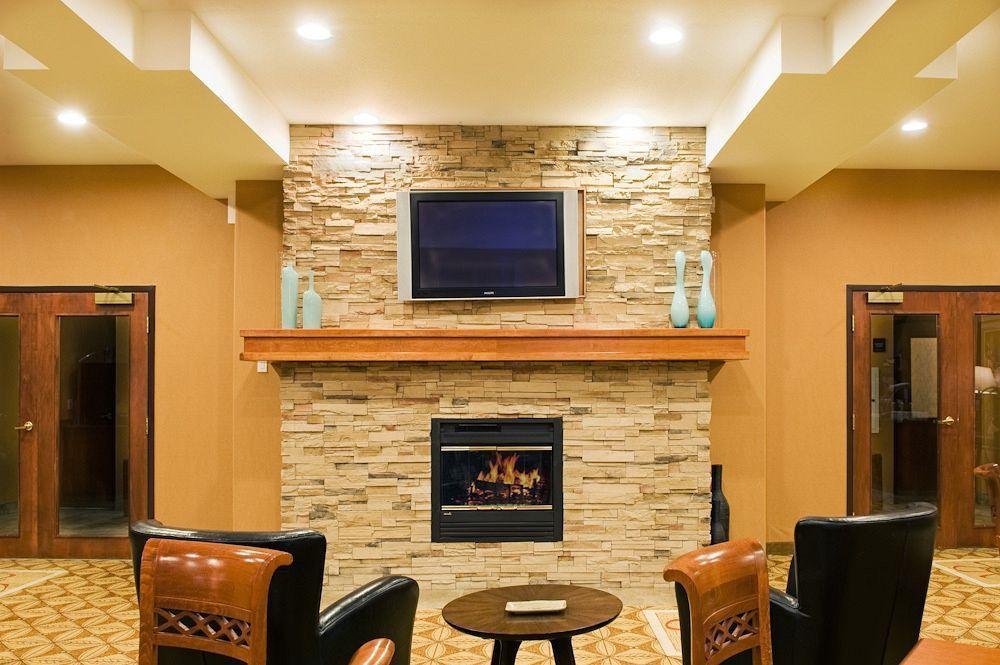 Holiday Inn Express Fort St John By Ihg Fort St. John Kültér fotó